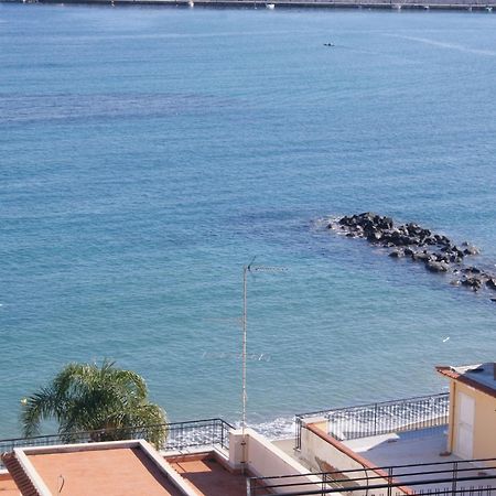 Donna Sicilia Hotel Giardini Naxos Ngoại thất bức ảnh