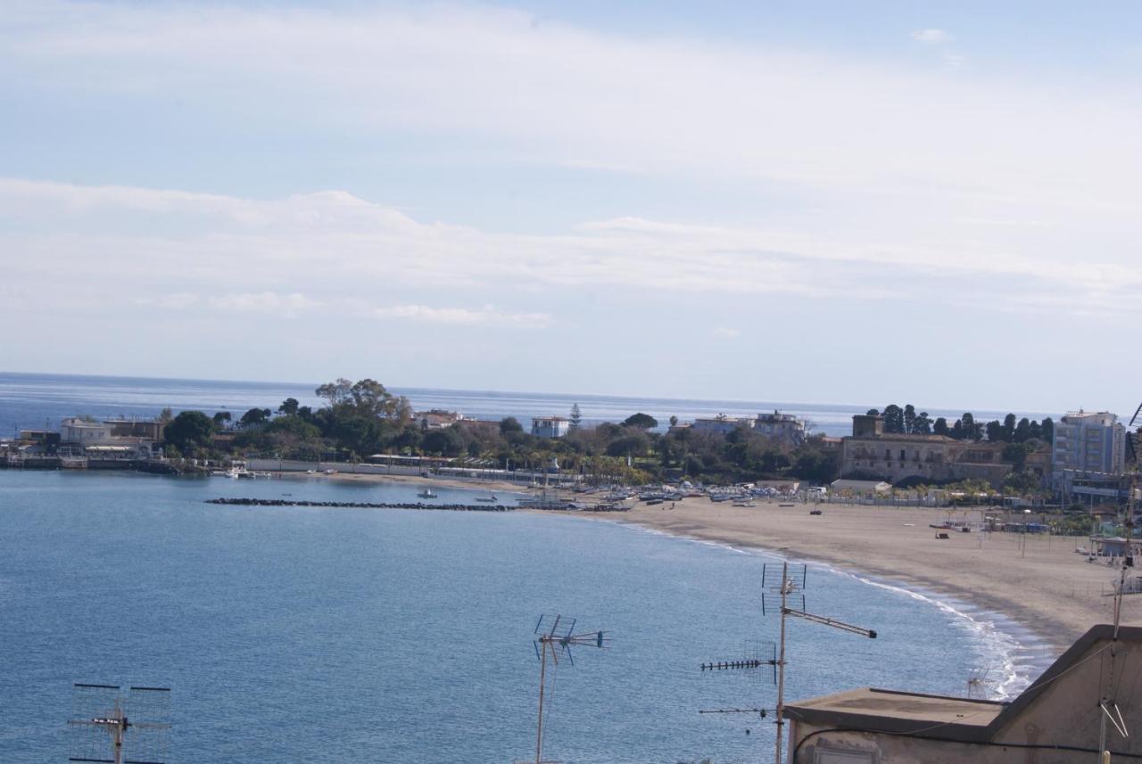 Donna Sicilia Hotel Giardini Naxos Ngoại thất bức ảnh
